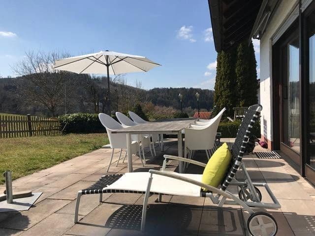 Predaj domu 280 m², pozemek 1.700 m², Abtsgmünd, Bádensko-Wurttembersko Predaj domu 280 m², pozemek 1.700 m², Abtsgmünd, Bádensko-Wurttembersko