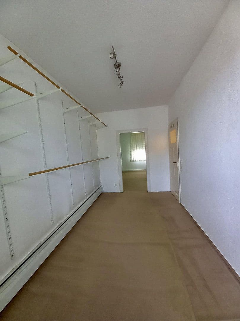 Predaj domu 157 m², pozemek 142 m², Mühlheim am Main, Hesensko Predaj domu 157 m², pozemek 142 m², Mühlheim am Main, Hesensko