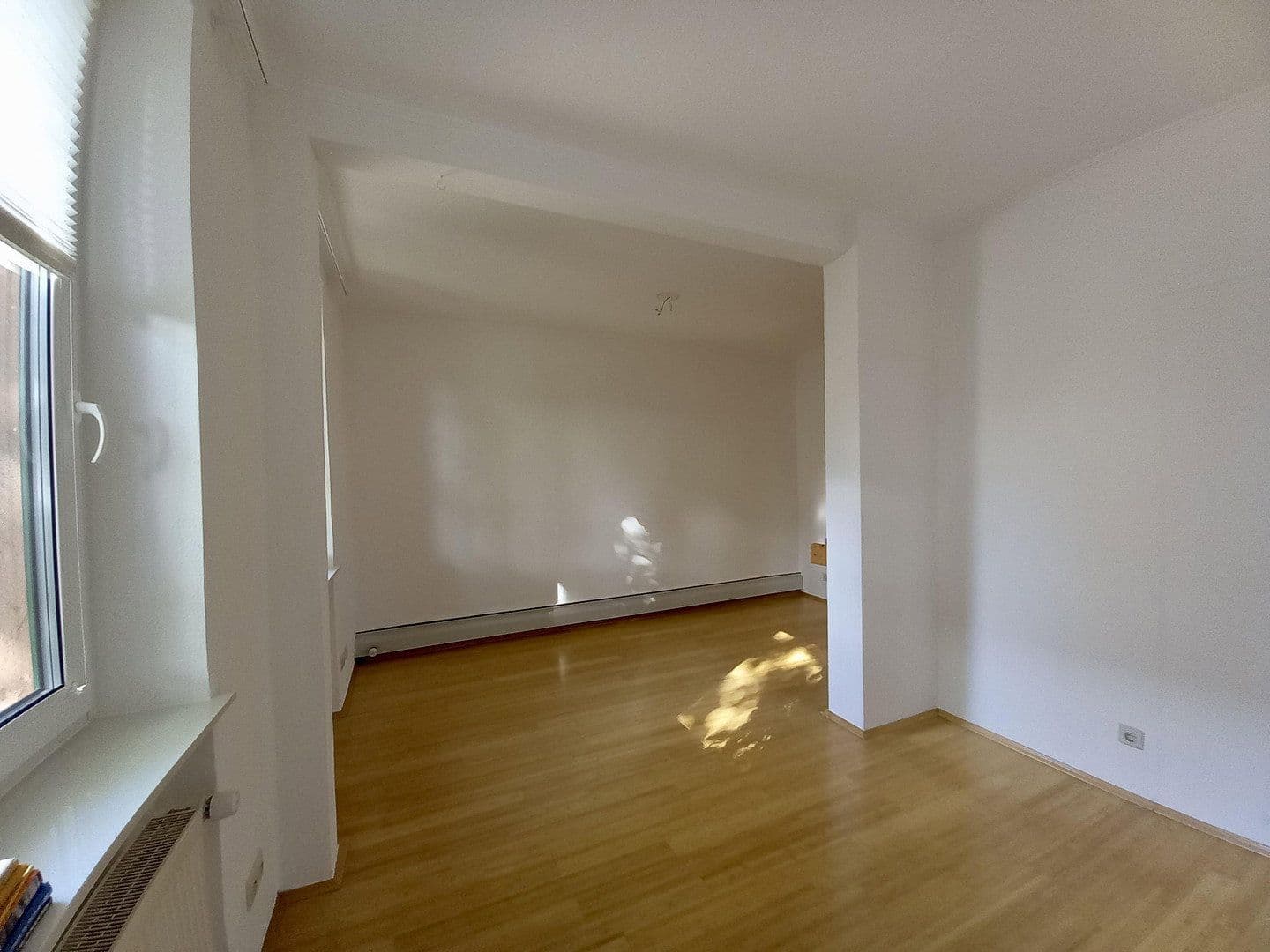 Predaj domu 157 m², pozemek 142 m², Mühlheim am Main, Hesensko Predaj domu 157 m², pozemek 142 m², Mühlheim am Main, Hesensko