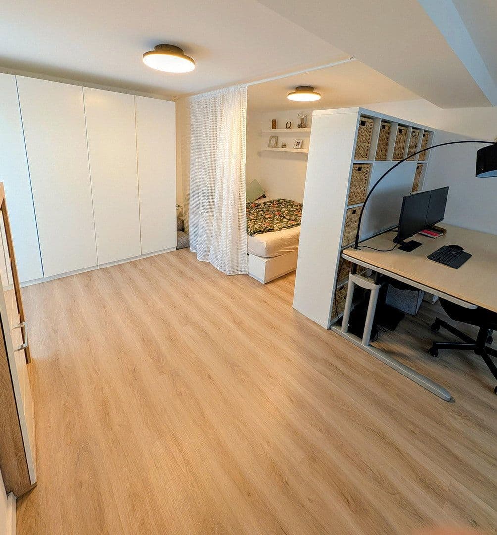 Predaj domu 117 m², pozemek 300 m², Bruchköbel, Hesensko Predaj domu 117 m², pozemek 300 m², Bruchköbel, Hesensko
