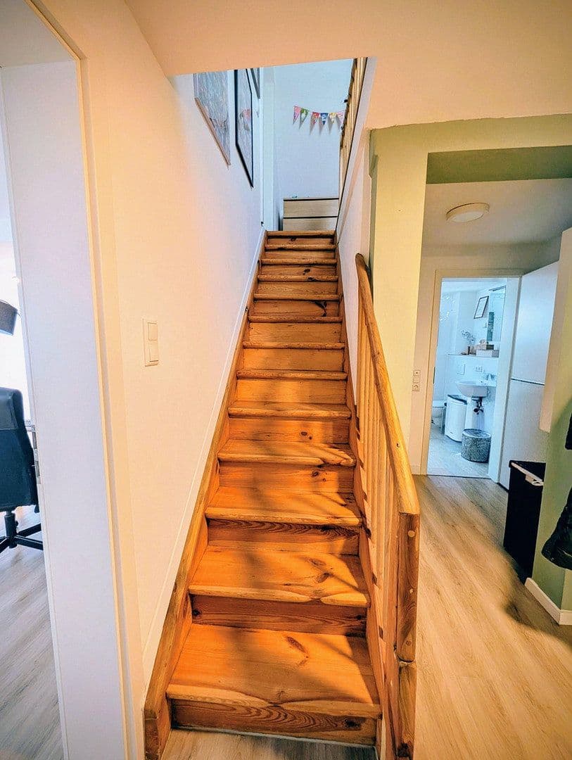 Predaj domu 117 m², pozemek 300 m², Bruchköbel, Hesensko Predaj domu 117 m², pozemek 300 m², Bruchköbel, Hesensko