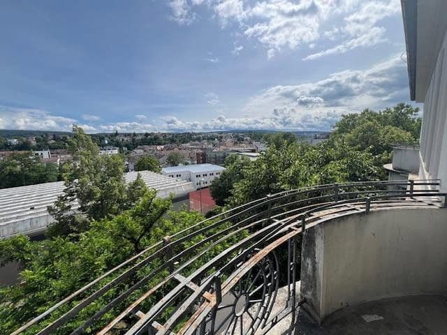Prenájom bytu 2-izbový 64 m², Maximlianstr. 24, Pforzheim, Bádensko-Wurttembersko Prenájom bytu 2-izbový 64 m², Maximlianstr. 24, Pforzheim, Bádensko-Wurttembersko