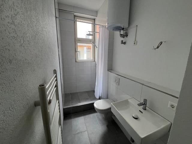 Prenájom bytu 2-izbový 64 m², Maximlianstr. 24, Pforzheim, Bádensko-Wurttembersko Prenájom bytu 2-izbový 64 m², Maximlianstr. 24, Pforzheim, Bádensko-Wurttembersko