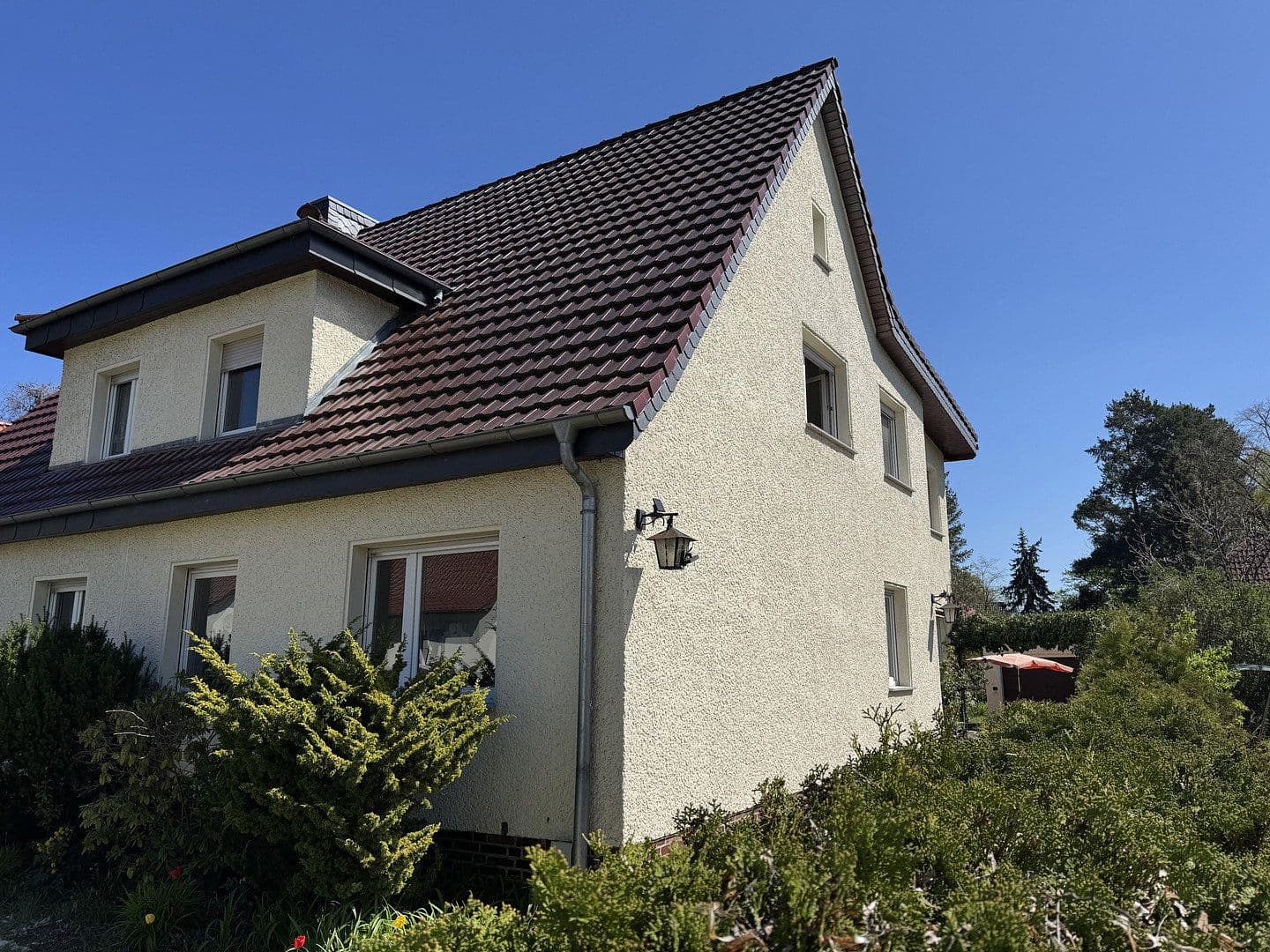 Prenájom domu 130 m², pozemek 461 m², Cottbus, Brandenbursko Prenájom domu 130 m², pozemek 461 m², Cottbus, Brandenbursko
