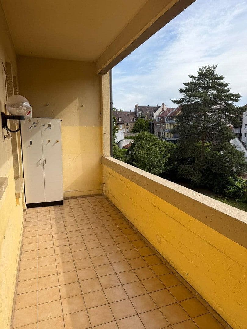 Prenájom bytu 2-izbový 74 m², Geibelstr. 15, Karlsruhe, Bádensko-Wurttembersko Prenájom bytu 2-izbový 74 m², Geibelstr. 15, Karlsruhe, Bádensko-Wurttembersko