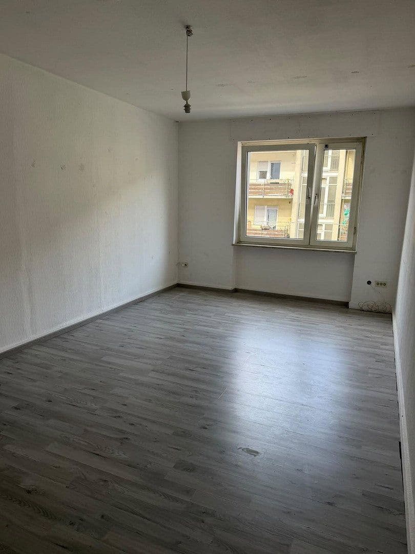 Prenájom bytu 2-izbový 74 m², Geibelstr. 15, Karlsruhe, Bádensko-Wurttembersko Prenájom bytu 2-izbový 74 m², Geibelstr. 15, Karlsruhe, Bádensko-Wurttembersko