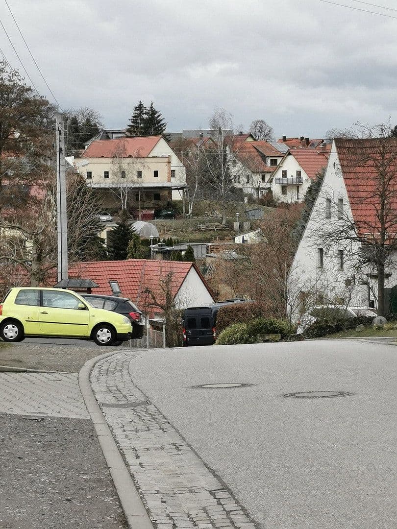 Prenájom bytu 2-izbový 55 m², Bannewitz, Sasko Prenájom bytu 2-izbový 55 m², Bannewitz, Sasko