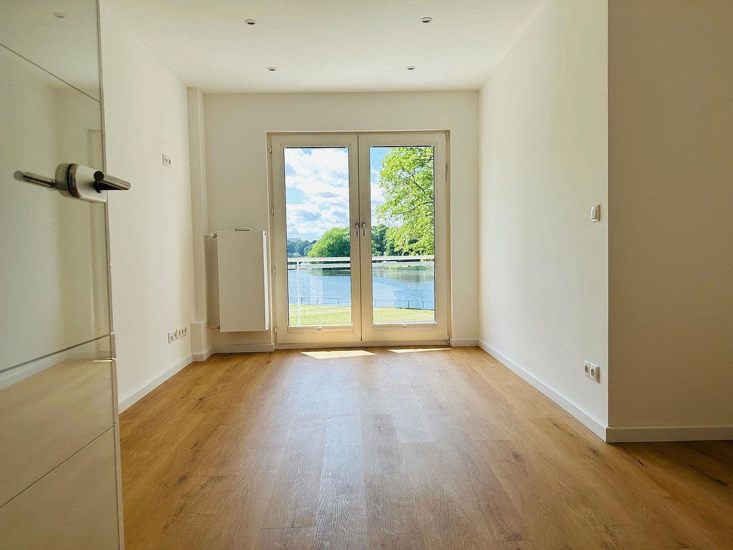 Prenájom bytu 1-izbový 22 m², Hamburg, Hamburg Prenájom bytu 1-izbový 22 m², Hamburg, Hamburg