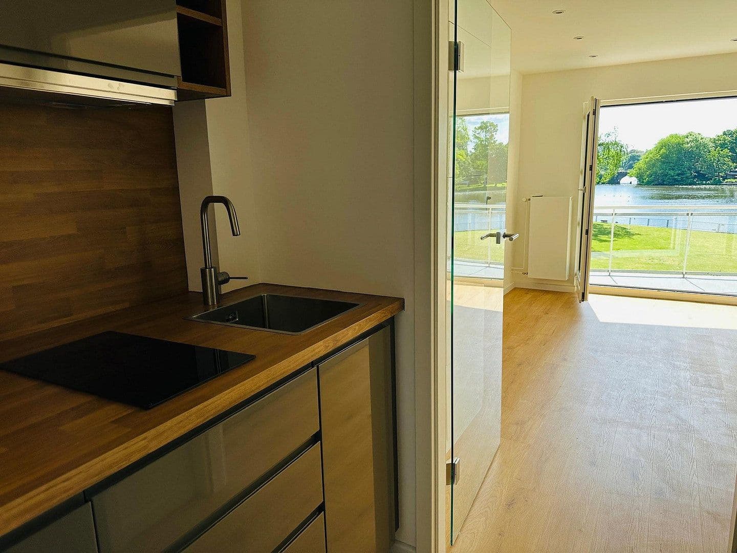 Prenájom bytu 1-izbový 22 m², Hamburg, Hamburg Prenájom bytu 1-izbový 22 m², Hamburg, Hamburg