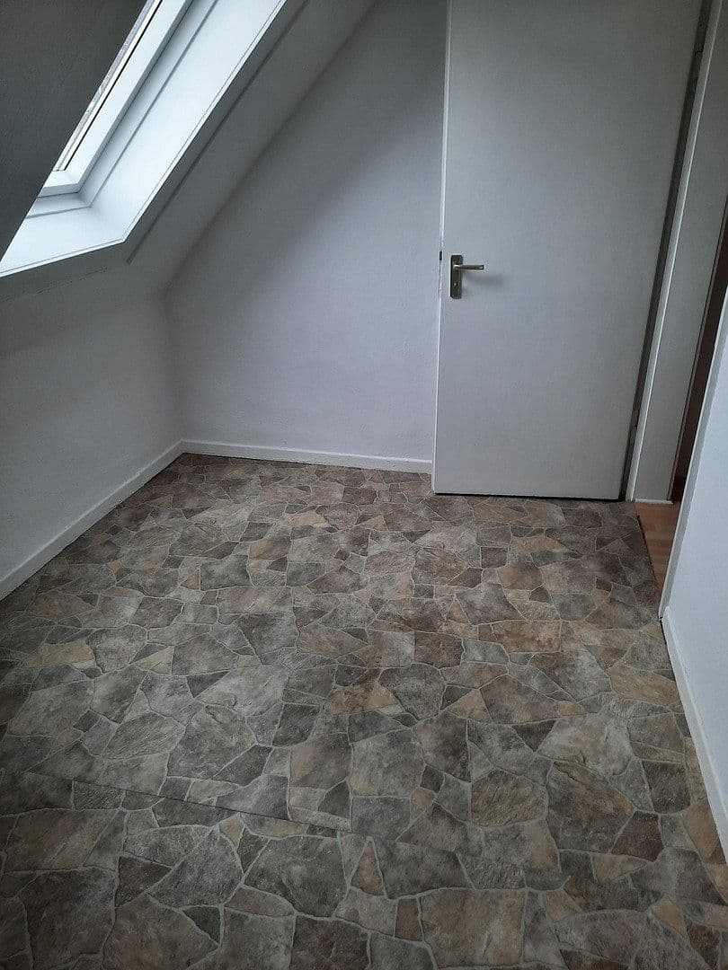 Prenájom bytu 3-izbový 68 m², Rathausplatz 28, Hattingen, Severné Porýnie - Westfálsko Prenájom bytu 3-izbový 68 m², Rathausplatz 28, Hattingen, Severné Porýnie - Westfálsko