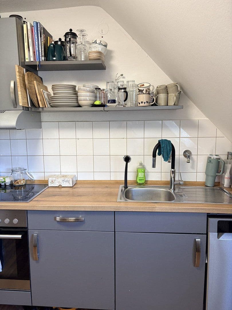 Prenájom bytu 3-izbový 68 m², Rathausplatz 28, Hattingen, Severné Porýnie - Westfálsko Prenájom bytu 3-izbový 68 m², Rathausplatz 28, Hattingen, Severné Porýnie - Westfálsko