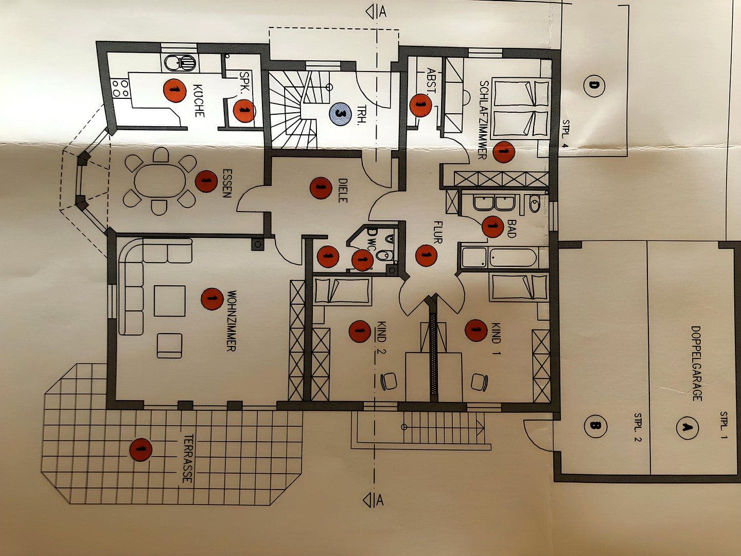 Prenájom bytu 5-izbový 135 m², Schulstraße 30, Pohlheim, Hesensko Prenájom bytu 5-izbový 135 m², Schulstraße 30, Pohlheim, Hesensko