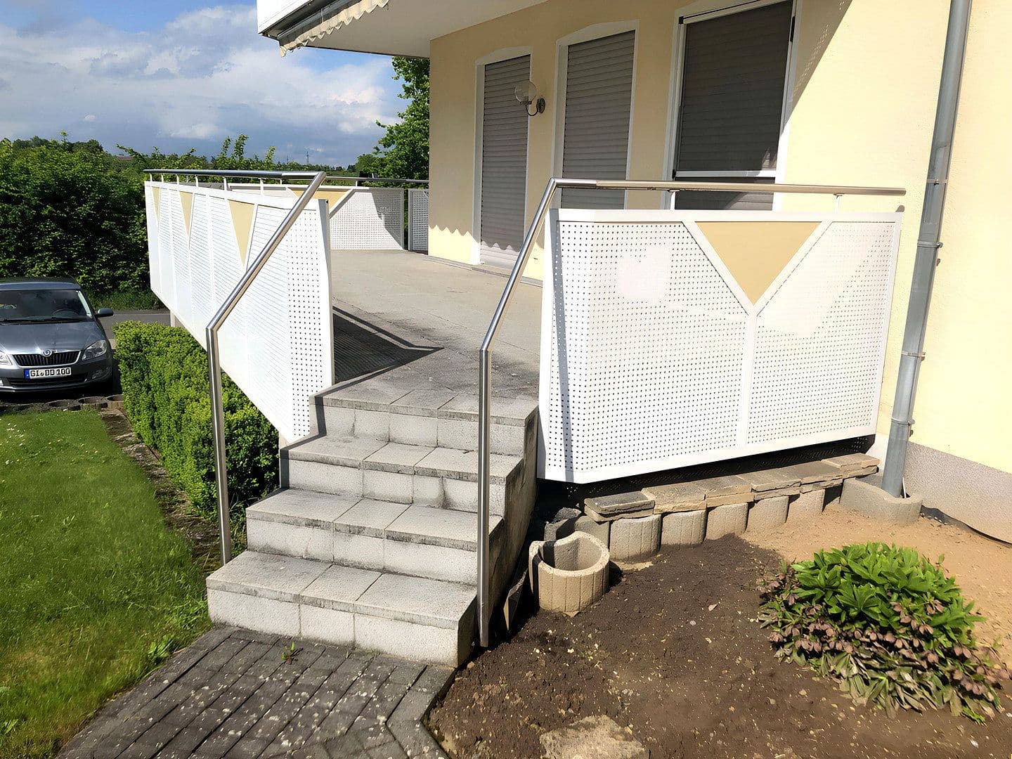Prenájom bytu 5-izbový 135 m², Schulstraße 30, Pohlheim, Hesensko Prenájom bytu 5-izbový 135 m², Schulstraße 30, Pohlheim, Hesensko