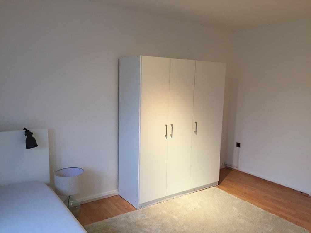 Prenájom bytu 2-izbový 51 m², Holbeinstr. 4, Essen-Holsterhausen, Severné Porýnie - Westfálsko Prenájom bytu 2-izbový 51 m², Holbeinstr. 4, Essen-Holsterhausen, Severné Porýnie - Westfálsko