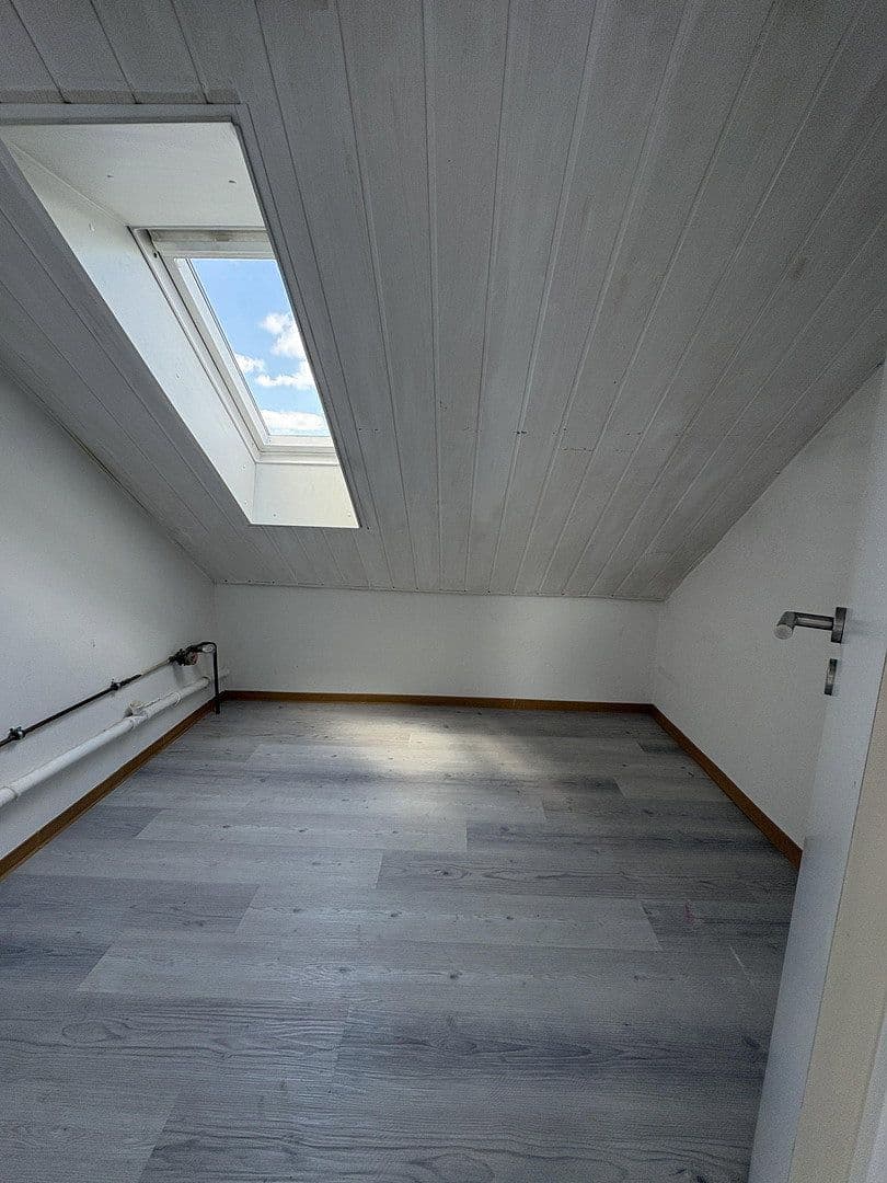 Predaj bytu 4-izbový 79 m², Bruchköbel, Hesensko Predaj bytu 4-izbový 79 m², Bruchköbel, Hesensko