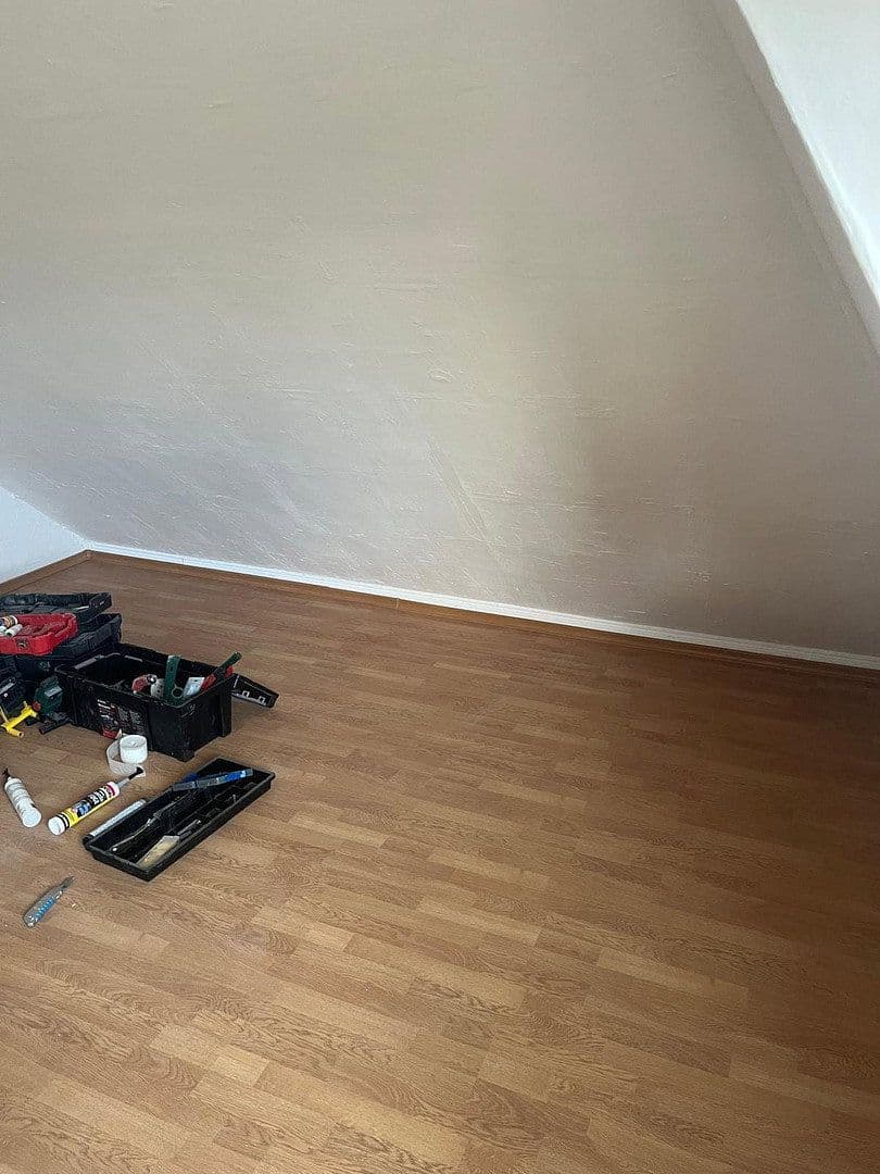 Prenájom bytu 3-izbový 83 m², Schillerstr 24, Bad Pyrmont, Dolné Sasko Prenájom bytu 3-izbový 83 m², Schillerstr 24, Bad Pyrmont, Dolné Sasko