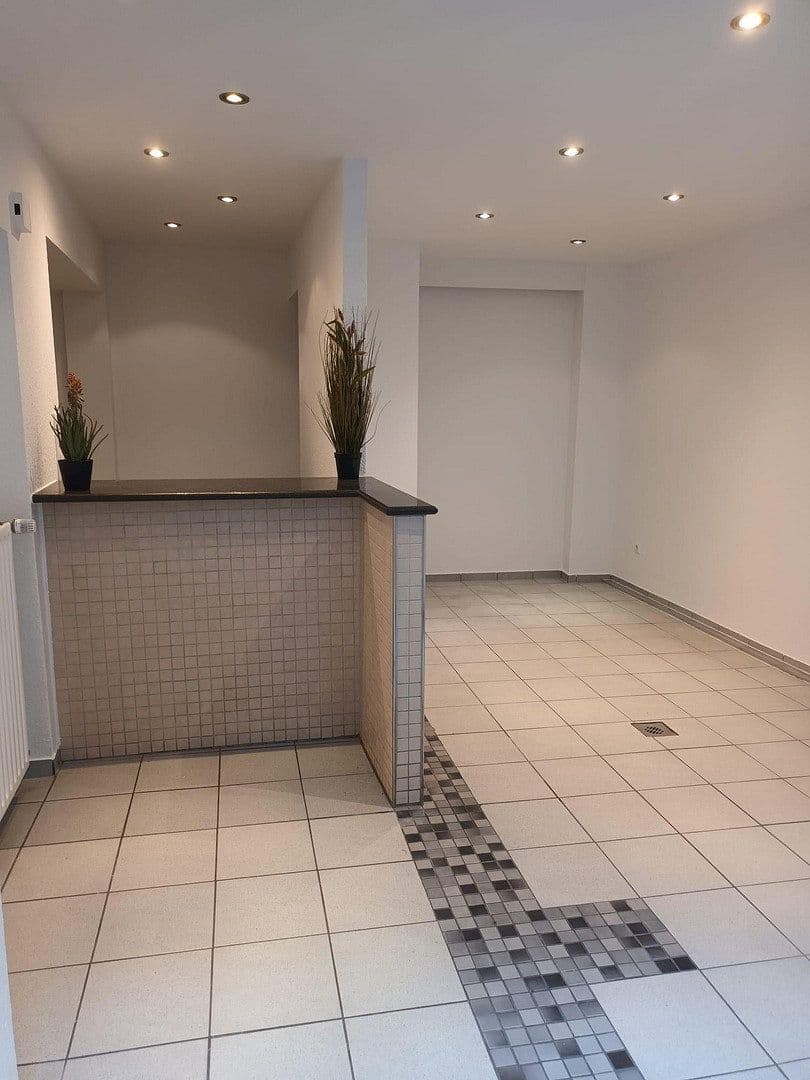 Prenájom kancelárie 59 m², Julius-Bau-Straße 3, Köln, Severné Porýnie - Westfálsko Prenájom kancelárie 59 m², Julius-Bau-Straße 3, Köln, Severné Porýnie - Westfálsko