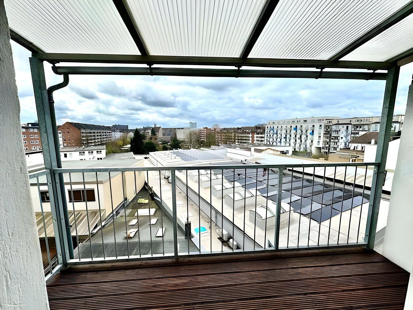 Prenájom bytu 2-izbový 55 m², Rather Str. 68, Düsseldorf, Severné Porýnie - Westfálsko Prenájom bytu 2-izbový 55 m², Rather Str. 68, Düsseldorf, Severné Porýnie - Westfálsko