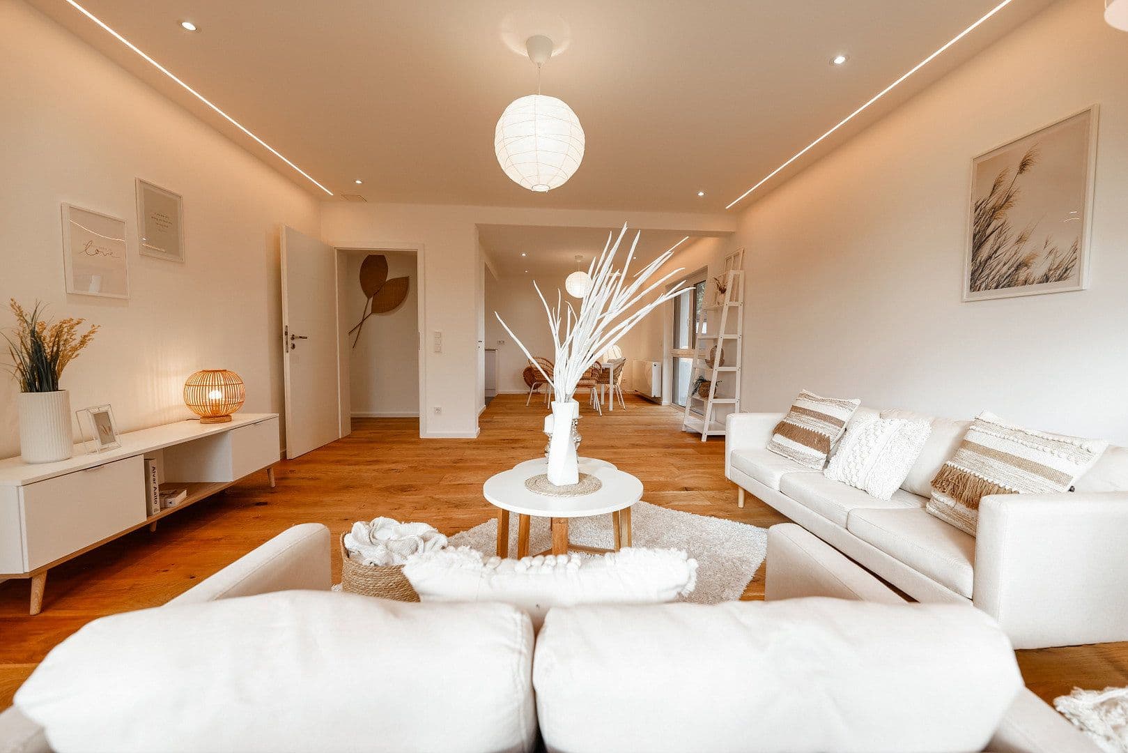 Prenájom bytu 3-izbový 88 m², Pohlheim, Hesensko Prenájom bytu 3-izbový 88 m², Pohlheim, Hesensko