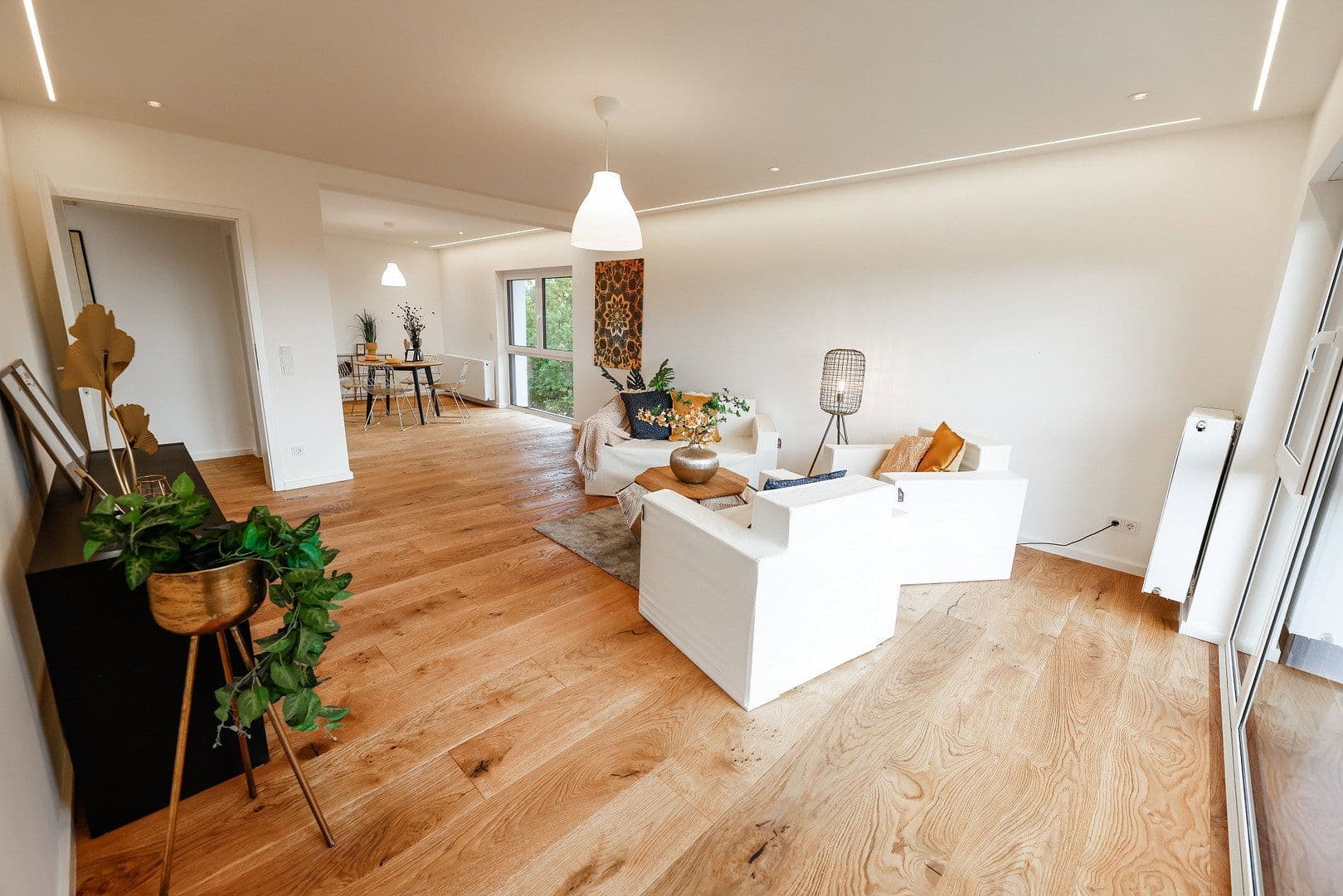 Prenájom bytu 3-izbový 88 m², Pohlheim, Hesensko Prenájom bytu 3-izbový 88 m², Pohlheim, Hesensko