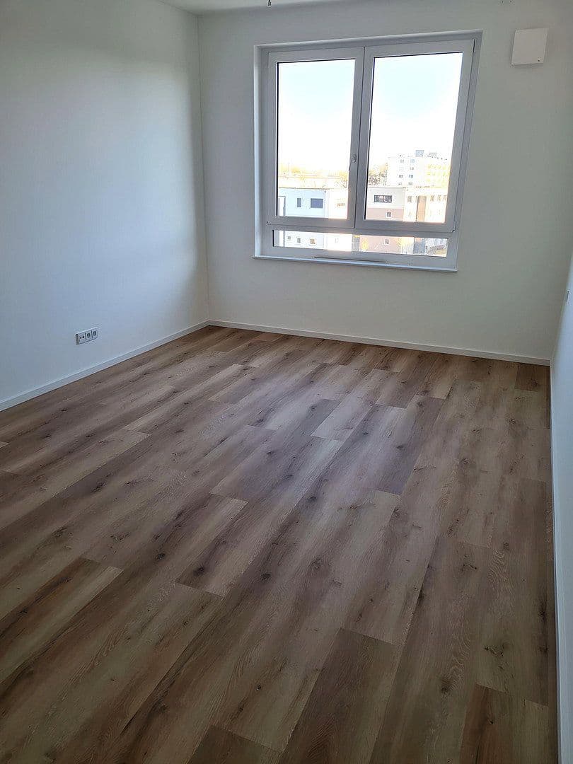 Prenájom bytu 4-izbový 143 m², Proviantbachstraße 13a, Augsburg, Bavorsko Prenájom bytu 4-izbový 143 m², Proviantbachstraße 13a, Augsburg, Bavorsko