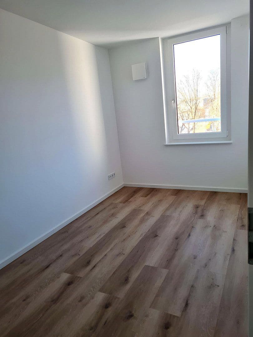 Prenájom bytu 4-izbový 143 m², Proviantbachstraße 13a, Augsburg, Bavorsko Prenájom bytu 4-izbový 143 m², Proviantbachstraße 13a, Augsburg, Bavorsko