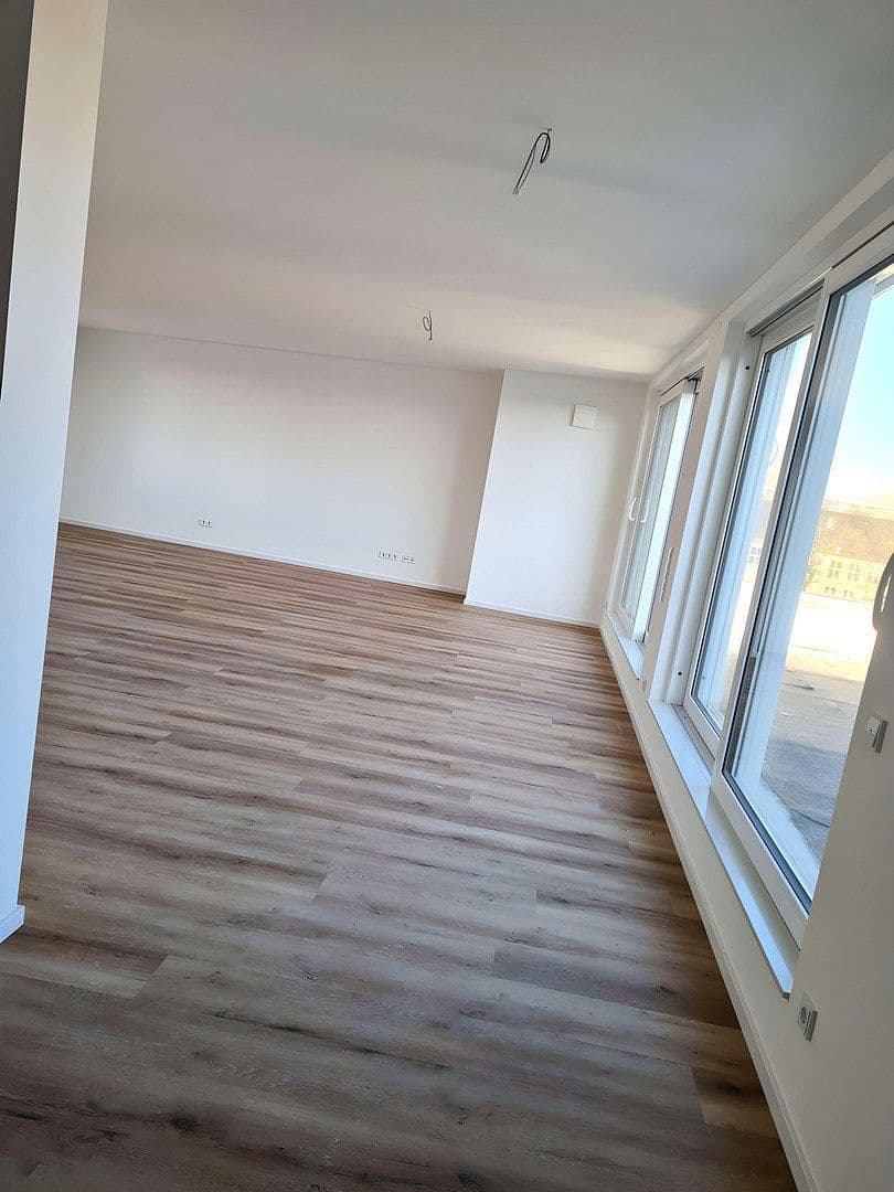 Prenájom bytu 4-izbový 143 m², Proviantbachstraße 13a, Augsburg, Bavorsko Prenájom bytu 4-izbový 143 m², Proviantbachstraße 13a, Augsburg, Bavorsko