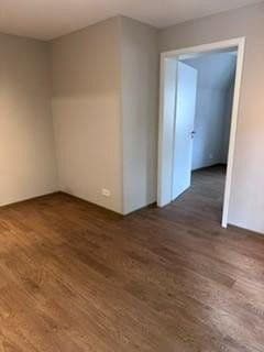 Prenájom bytu 2-izbový 78 m², Mannheim, Bádensko-Wurttembersko Prenájom bytu 2-izbový 78 m², Mannheim, Bádensko-Wurttembersko
