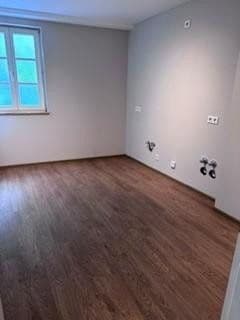 Prenájom bytu 2-izbový 78 m², Mannheim, Bádensko-Wurttembersko Prenájom bytu 2-izbový 78 m², Mannheim, Bádensko-Wurttembersko