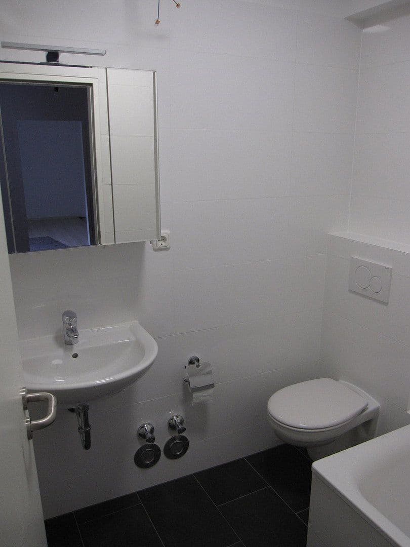 Prenájom bytu 2-izbový 48 m², München, Bavorsko Prenájom bytu 2-izbový 48 m², München, Bavorsko