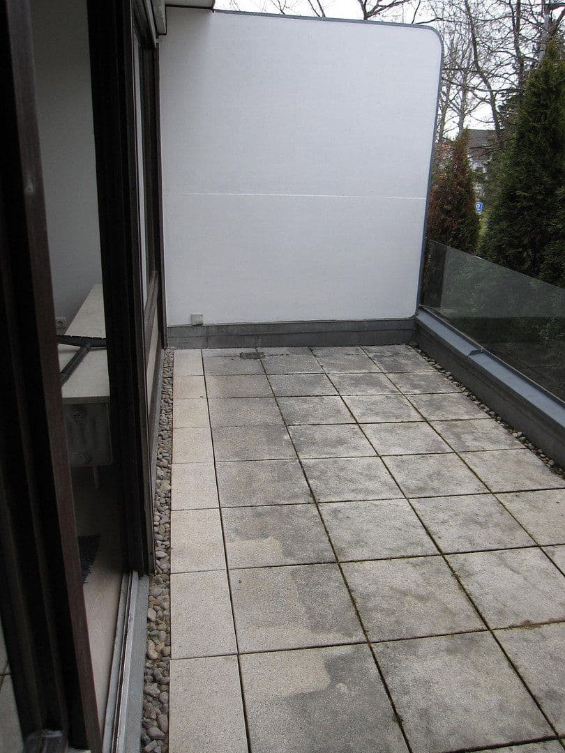 Prenájom bytu 2-izbový 48 m², München, Bavorsko Prenájom bytu 2-izbový 48 m², München, Bavorsko