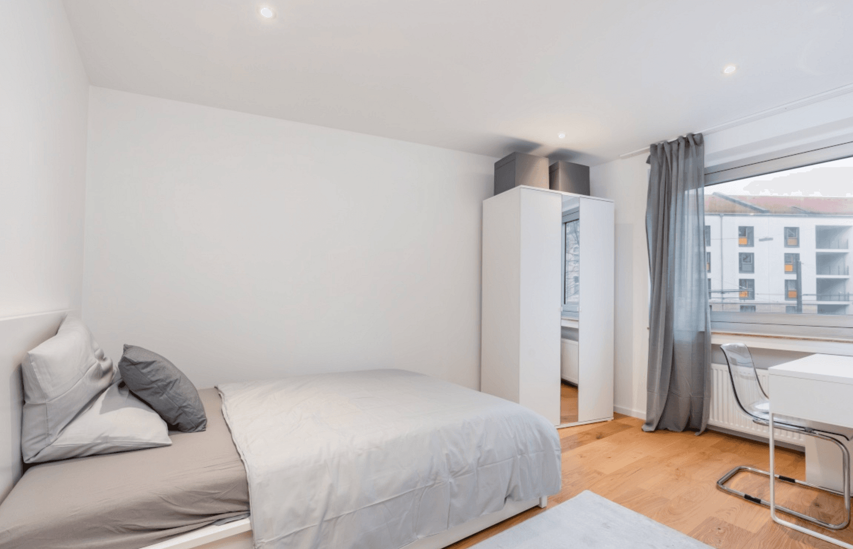 Prenájom bytu 15 m², Meineckestr. 57, Düsseldorf, Severné Porýnie - Westfálsko Prenájom bytu 15 m², Meineckestr. 57, Düsseldorf, Severné Porýnie - Westfálsko