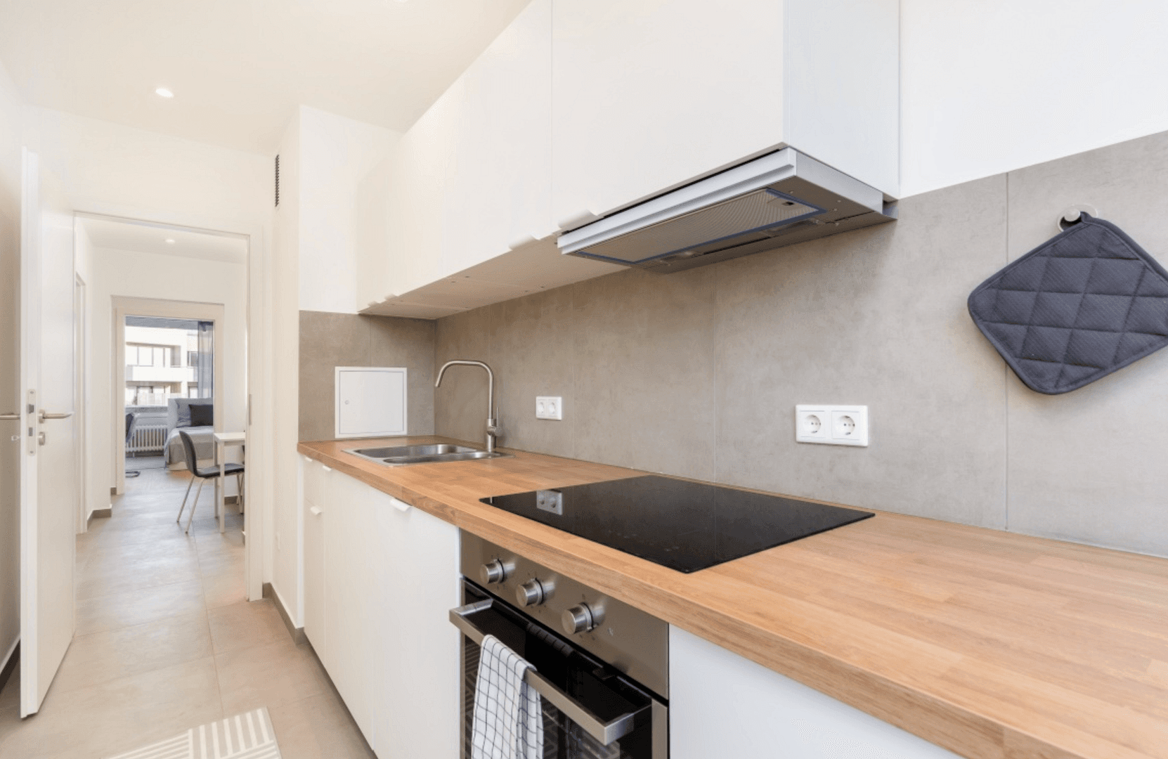 Prenájom bytu 15 m², Meineckestr. 57, Düsseldorf, Severné Porýnie - Westfálsko Prenájom bytu 15 m², Meineckestr. 57, Düsseldorf, Severné Porýnie - Westfálsko