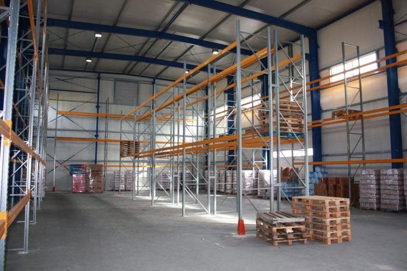 Prenájom nebytového priestoru 480 m², Dieselstr. 13, Arnsberg, Severné Porýnie - Westfálsko Prenájom nebytového priestoru 480 m², Dieselstr. 13, Arnsberg, Severné Porýnie - Westfálsko