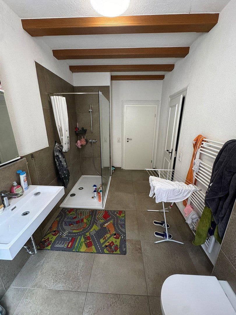 Prenájom bytu 3-izbový 91 m², Hohenzollernstrasse21, Albstadt, Bádensko-Wurttembersko Prenájom bytu 3-izbový 91 m², Hohenzollernstrasse21, Albstadt, Bádensko-Wurttembersko