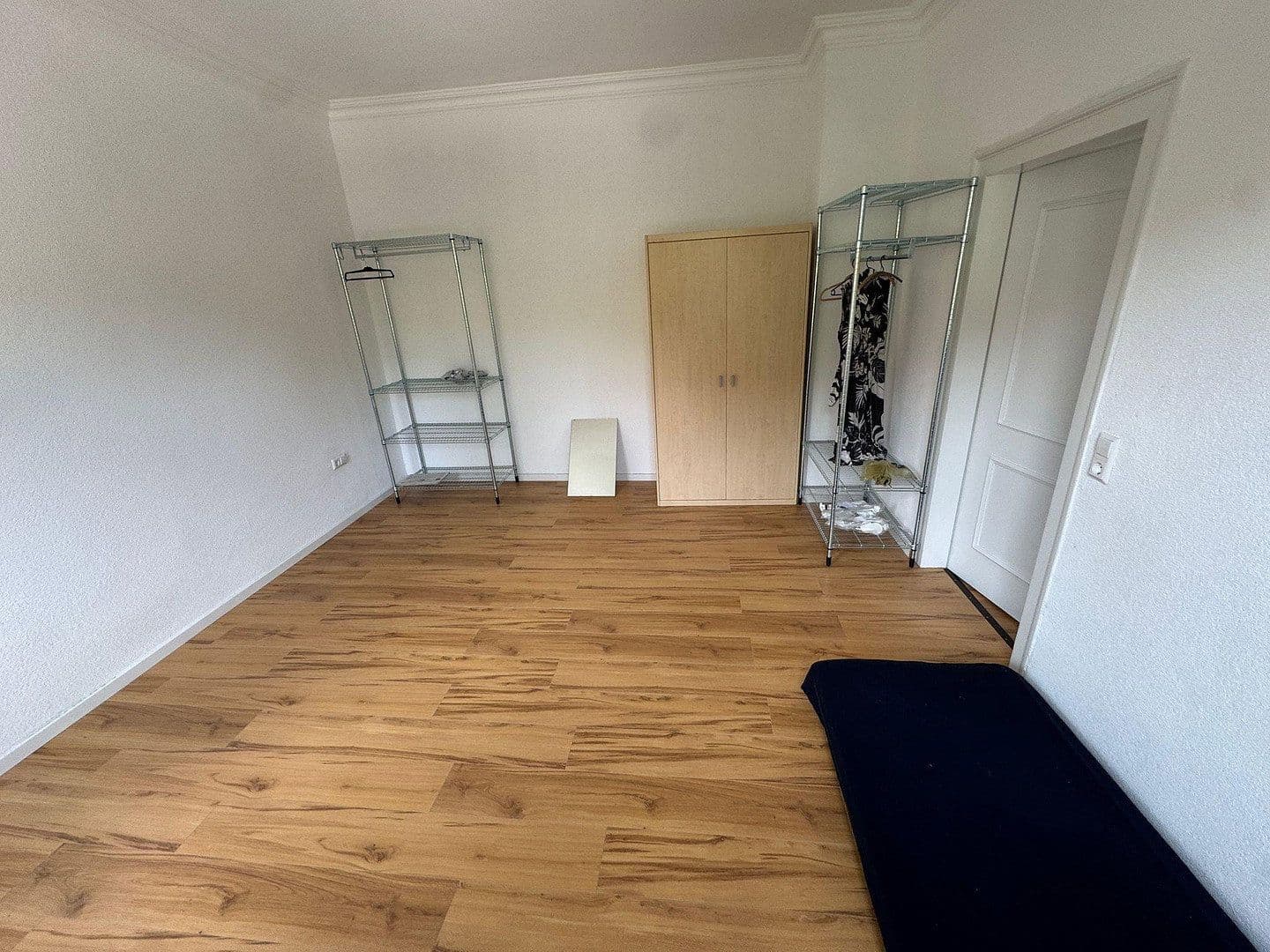 Prenájom bytu 3-izbový 91 m², Hohenzollernstrasse21, Albstadt, Bádensko-Wurttembersko Prenájom bytu 3-izbový 91 m², Hohenzollernstrasse21, Albstadt, Bádensko-Wurttembersko