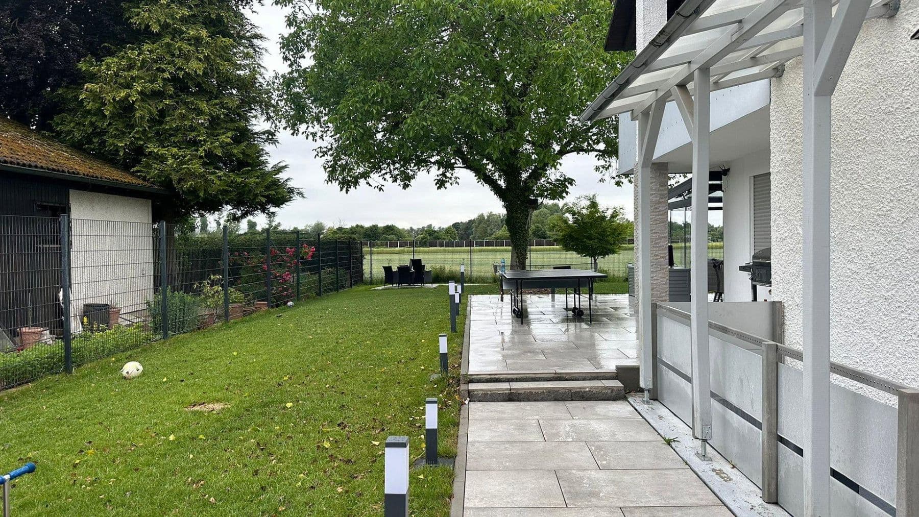 Predaj domu 234 m², pozemek 690 m², Moosburg, Bavorsko Predaj domu 234 m², pozemek 690 m², Moosburg, Bavorsko