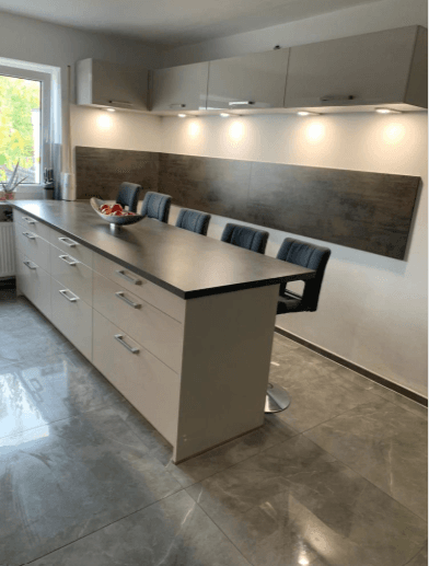 Predaj domu 234 m², pozemek 690 m², Moosburg, Bavorsko Predaj domu 234 m², pozemek 690 m², Moosburg, Bavorsko