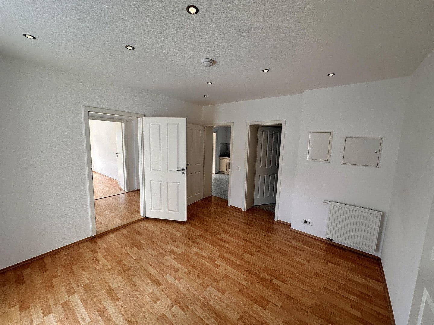 Prenájom bytu 3-izbový 79 m², Am Zehnt 9, Sinsheim, Bádensko-Wurttembersko Prenájom bytu 3-izbový 79 m², Am Zehnt 9, Sinsheim, Bádensko-Wurttembersko