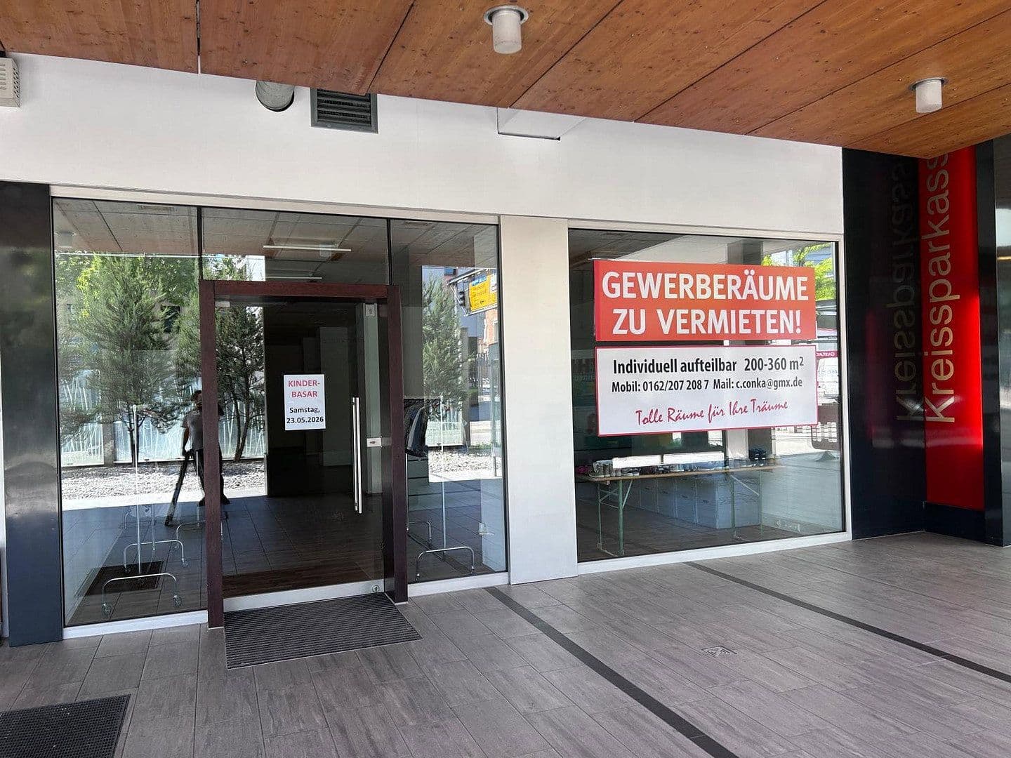 Prenájom kancelárie 360 m², Stuttgarter Straße 80, Geislingen an der Steige, Bádensko-Wurttembersko Prenájom kancelárie 360 m², Stuttgarter Straße 80, Geislingen an der Steige, Bádensko-Wurttembersko