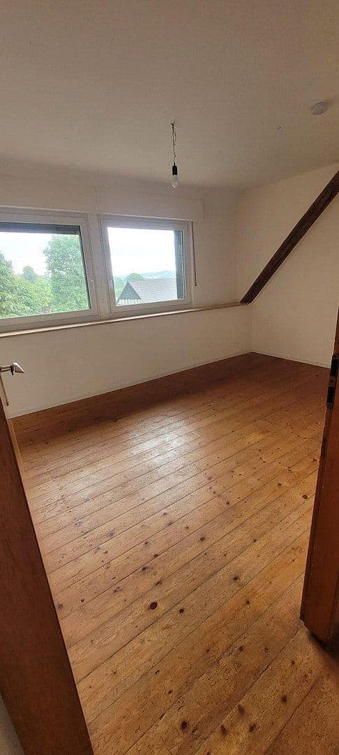 Prenájom bytu 4-izbový 84 m², Georgsmarienhütte, Dolné Sasko Prenájom bytu 4-izbový 84 m², Georgsmarienhütte, Dolné Sasko