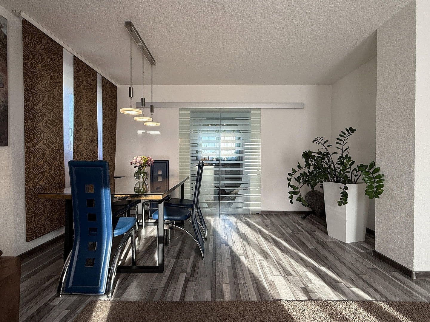 Predaj domu 160 m², pozemek 769 m², Rot am See, Bádensko-Wurttembersko Predaj domu 160 m², pozemek 769 m², Rot am See, Bádensko-Wurttembersko