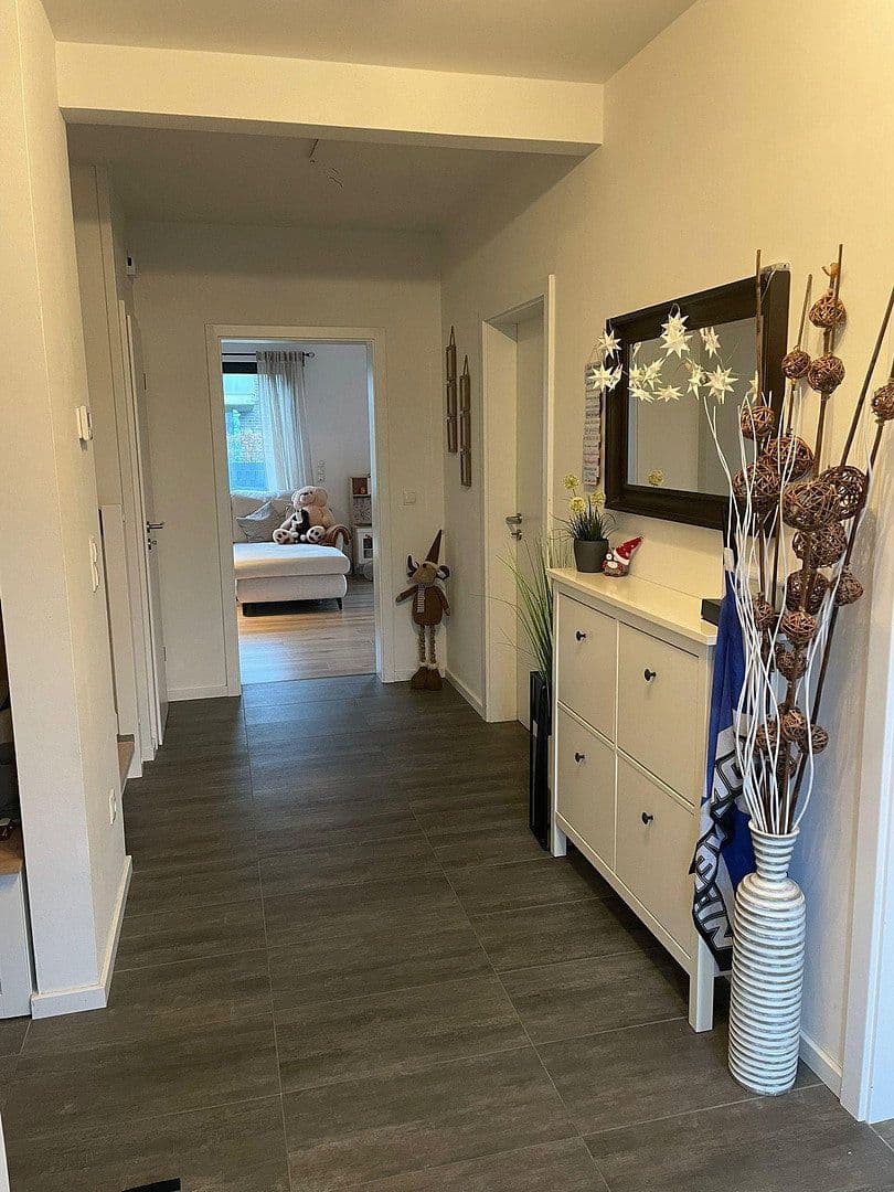 Prenájom domu 124 m², pozemek 350 m², Büchen, Šlezvicko-Holštajnsko Prenájom domu 124 m², pozemek 350 m², Büchen, Šlezvicko-Holštajnsko