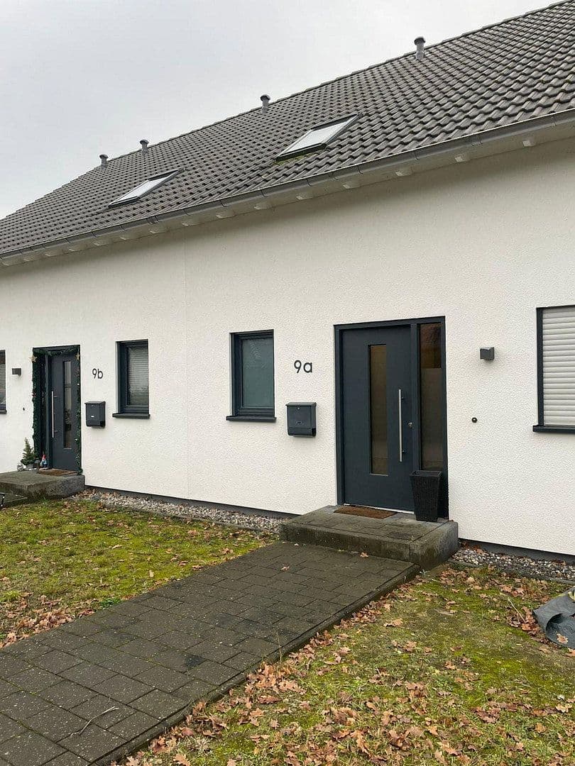 Prenájom domu 124 m², pozemek 350 m², Büchen, Šlezvicko-Holštajnsko Prenájom domu 124 m², pozemek 350 m², Büchen, Šlezvicko-Holštajnsko