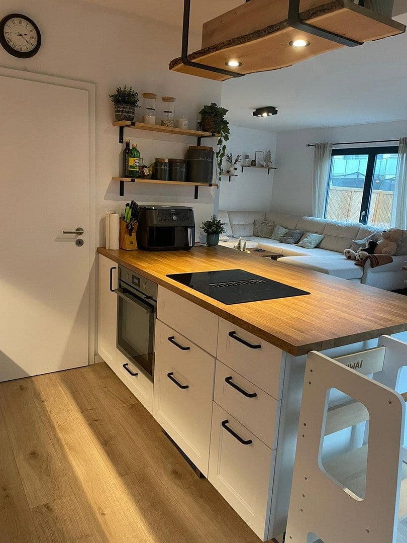 Prenájom domu 124 m², pozemek 350 m², Büchen, Šlezvicko-Holštajnsko Prenájom domu 124 m², pozemek 350 m², Büchen, Šlezvicko-Holštajnsko