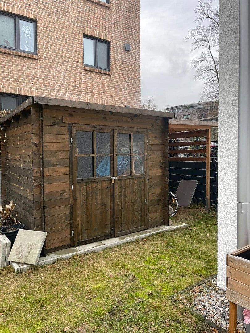 Prenájom domu 124 m², pozemek 350 m², Büchen, Šlezvicko-Holštajnsko Prenájom domu 124 m², pozemek 350 m², Büchen, Šlezvicko-Holštajnsko