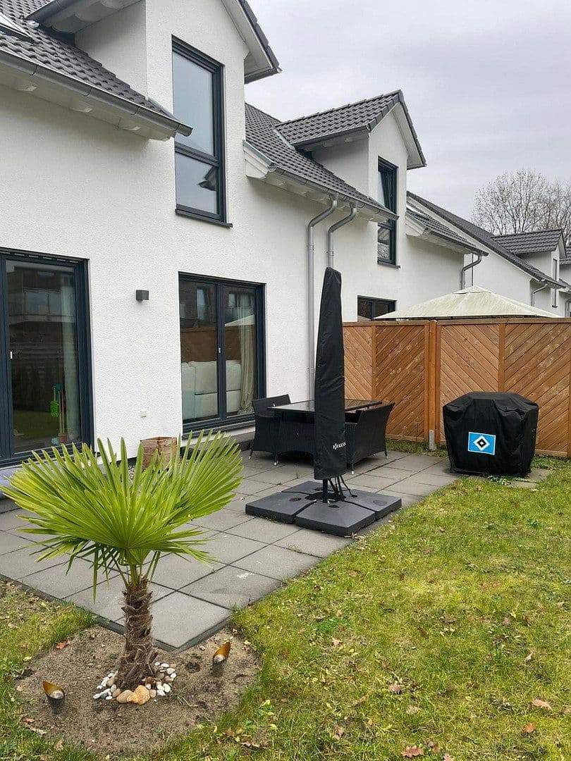 Prenájom domu 124 m², pozemek 350 m², Büchen, Šlezvicko-Holštajnsko Prenájom domu 124 m², pozemek 350 m², Büchen, Šlezvicko-Holštajnsko