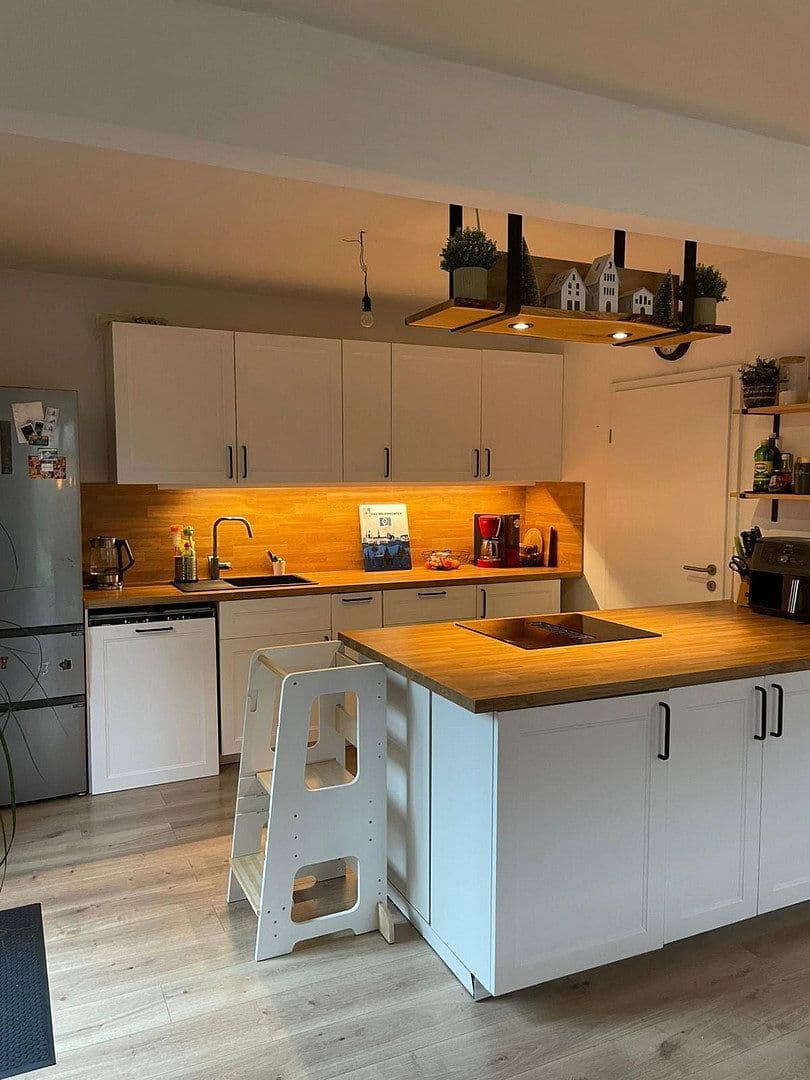Prenájom domu 124 m², pozemek 350 m², Büchen, Šlezvicko-Holštajnsko Prenájom domu 124 m², pozemek 350 m², Büchen, Šlezvicko-Holštajnsko