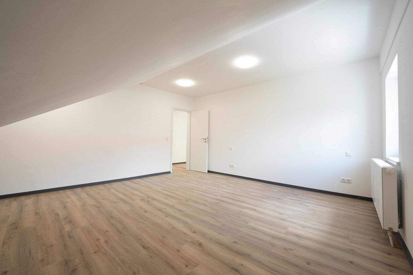 Prenájom bytu 4-izbový 129 m², Buchenberg, Bavorsko Prenájom bytu 4-izbový 129 m², Buchenberg, Bavorsko
