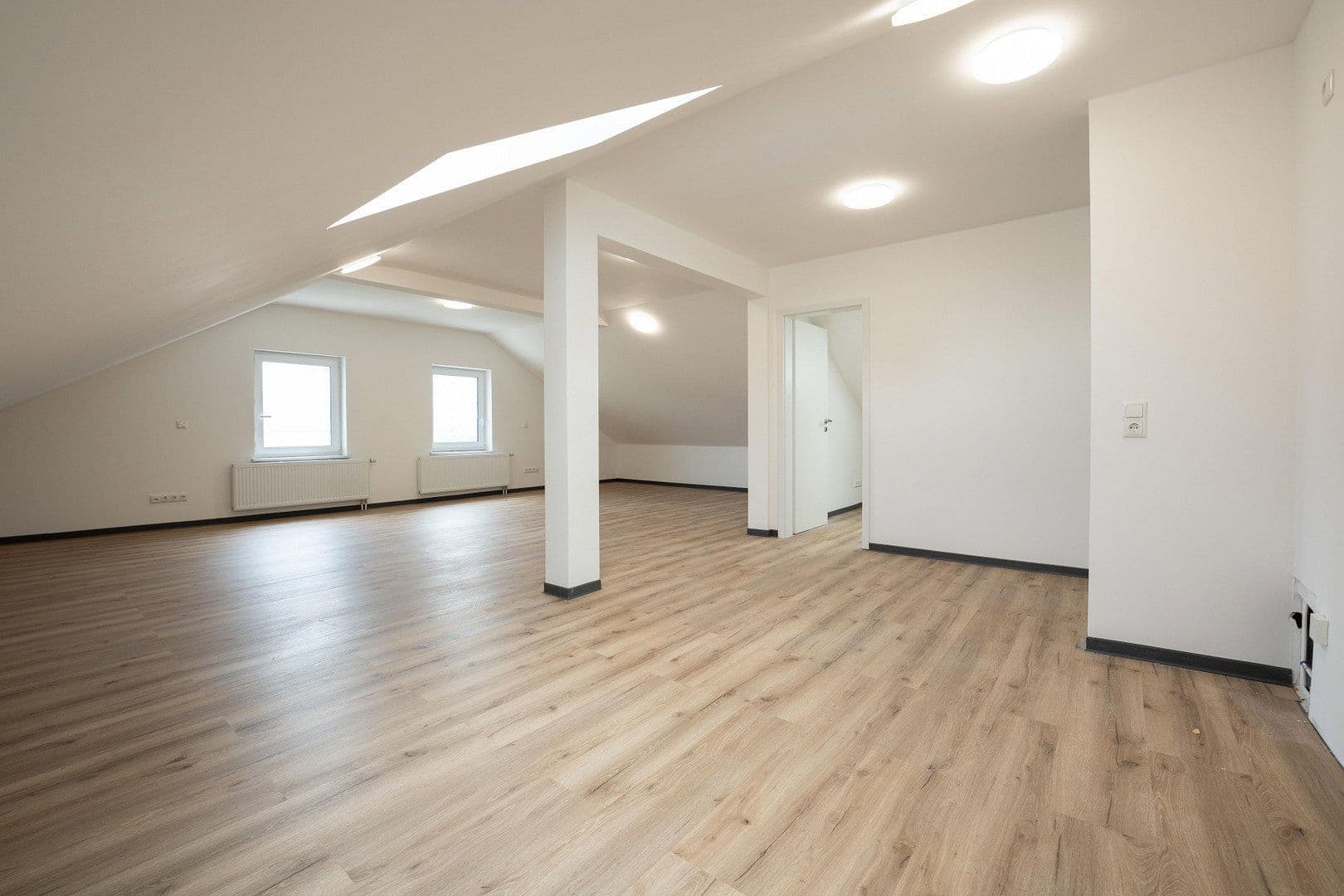 Prenájom bytu 4-izbový 129 m², Buchenberg, Bavorsko Prenájom bytu 4-izbový 129 m², Buchenberg, Bavorsko